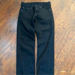 Vintage 90s y2k Levi’s 505 black straight leg jeans.